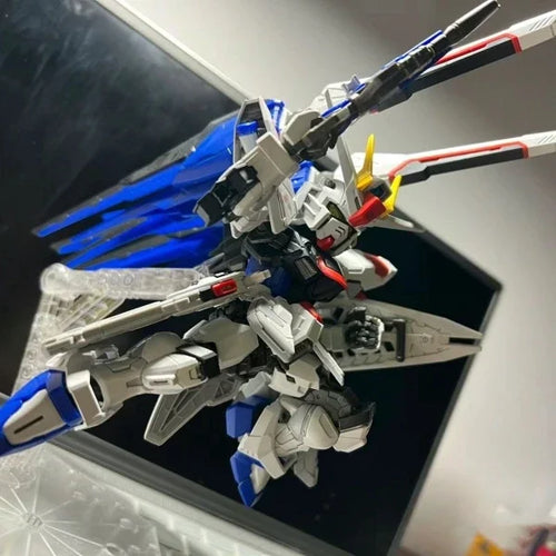 GAOGAO MGSD Model Kit SEED ZGMF-X10A Freedom Assembly Action Figures Collection Robot Figurine Plastic Model Doll Toys Gifts